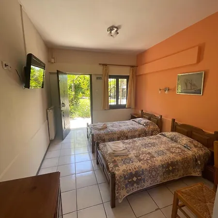 Saily Hotel Koropi