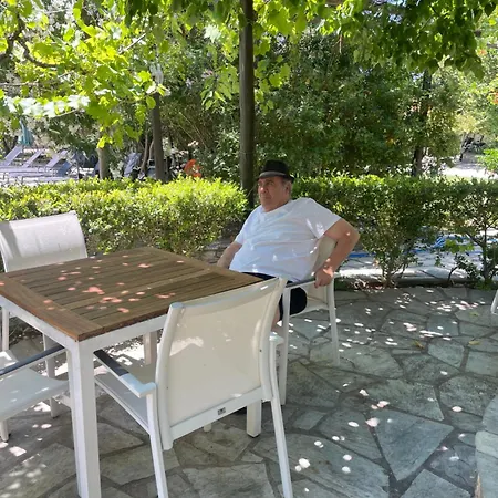Saily Hotel 2*